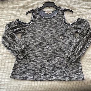 Navy/white cold shoulder top